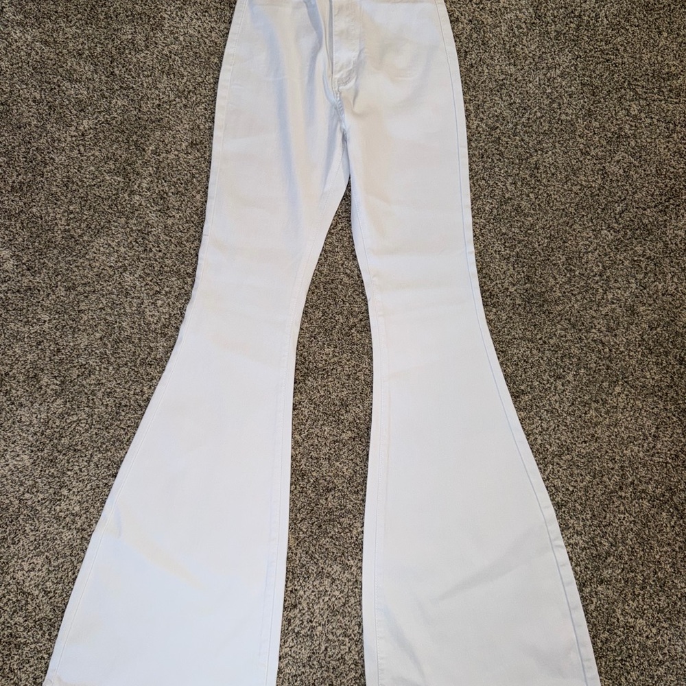 NWOT WOMENS JCJQ MEDIUM STRETCH White Women's Jeans FLARES BOUTIQUE - Picture 3 of 6